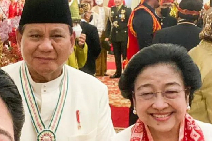 Ketua Umum PDI Perjuangan Megawati Soekarnoputri bersama Presiden Terpilih Subianto. (Instagram.com @presidenmegawati)