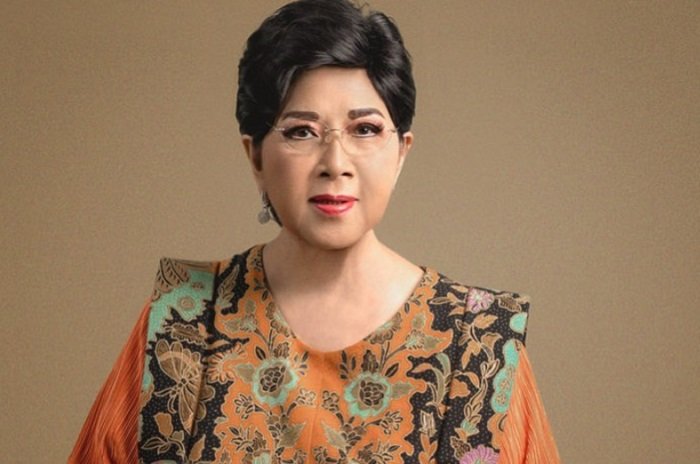 Penyanyi legendaris Titiek Puspa. (Instagram.com @titiekpuspa_official)
