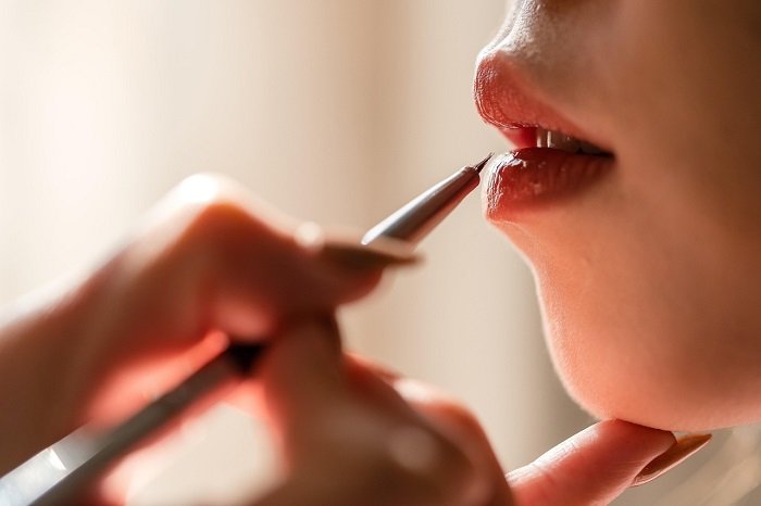 Dengan mentimun, bibir mendapat hidrasi segar yang mengurangi pigmentasi gelap. (Pixabay.com/Anemone123)
