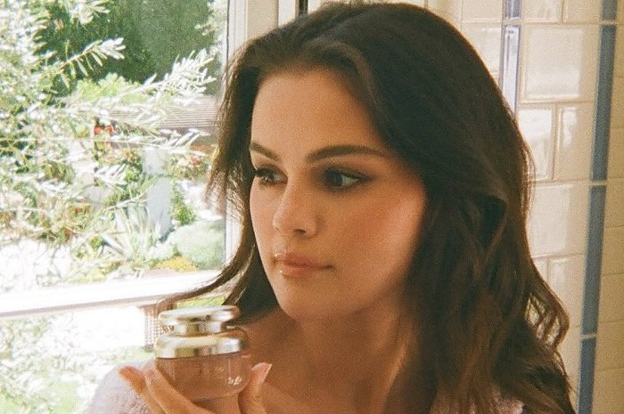 Paris Hilton Bocorkan Kehadiran di Pernikahan Selena Gomez. (Instagram.com @selenagomez)

