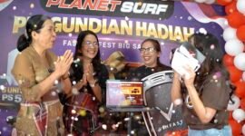 Planet Surf Indonesia secara resmi mengumumkan gelaran pengundian Grand Prize dari program mega promosi tahunannya, Planet Surf Fashion Fest Big Sale. (Dok. Planet Surf Indonesia)

